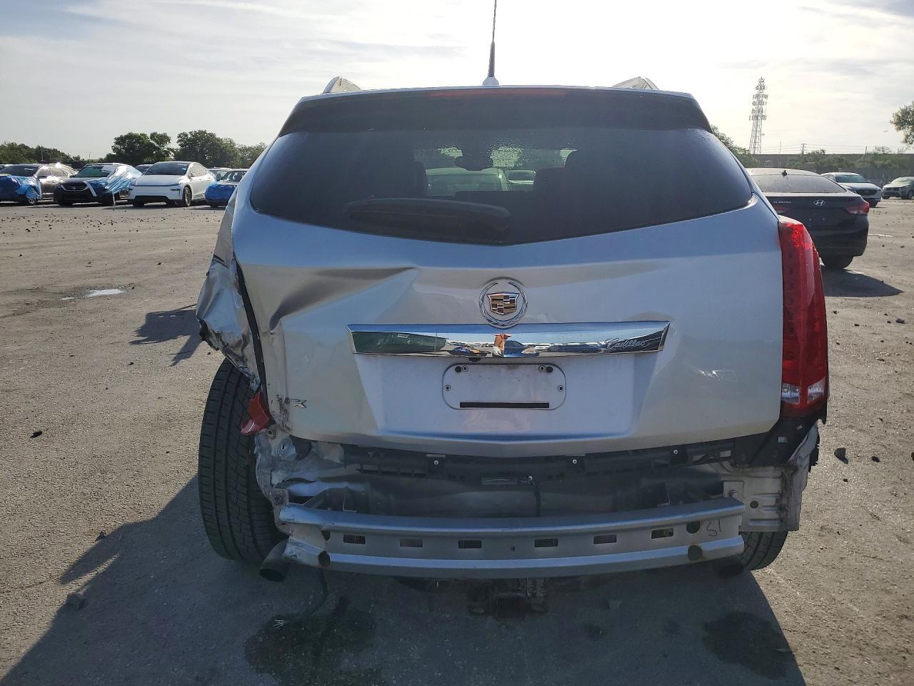 2011 Cadillac Srx Performance Collection - Image 6