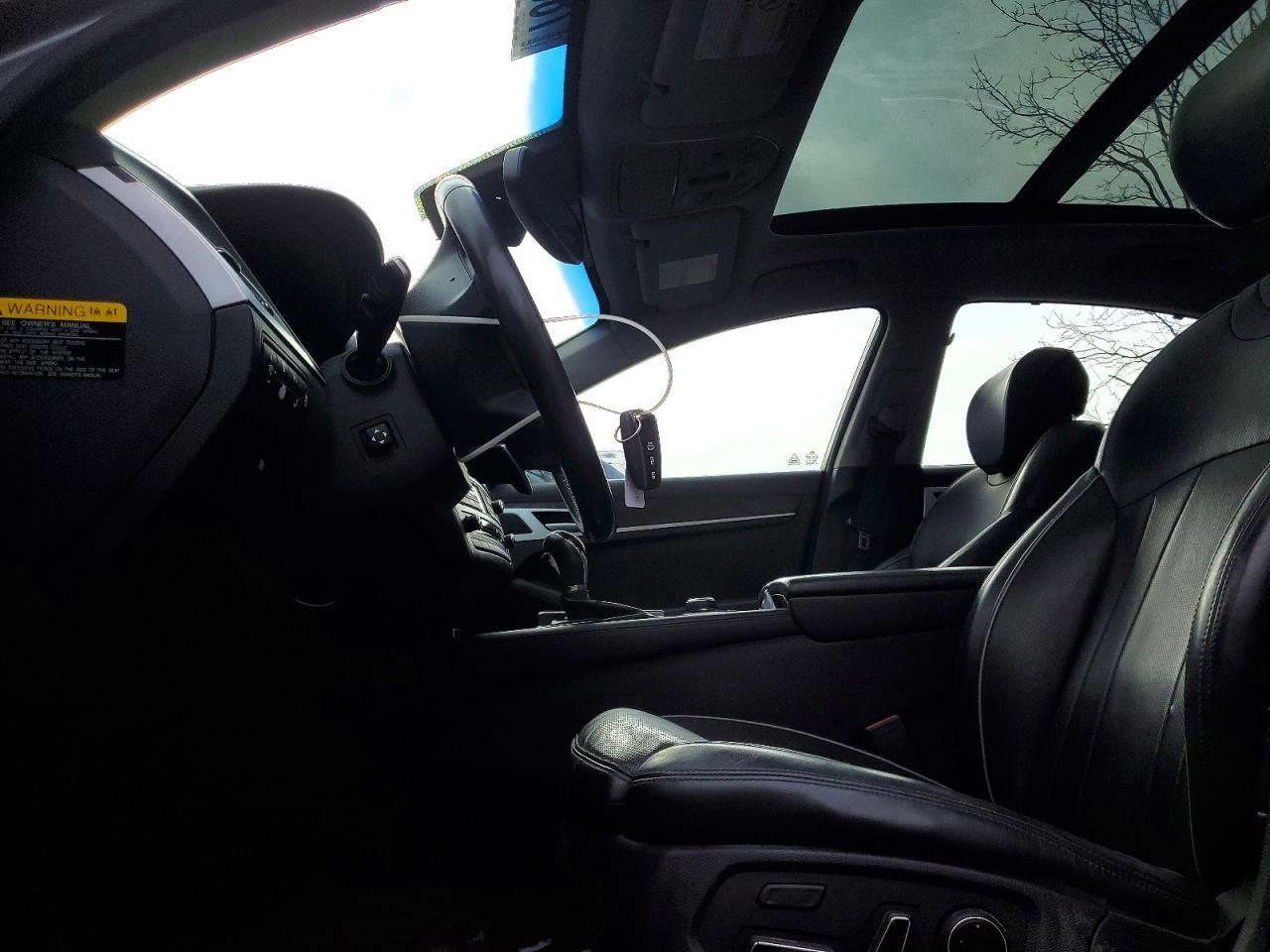 2015 Hyundai Genesis V8 4Dr - Фото 7