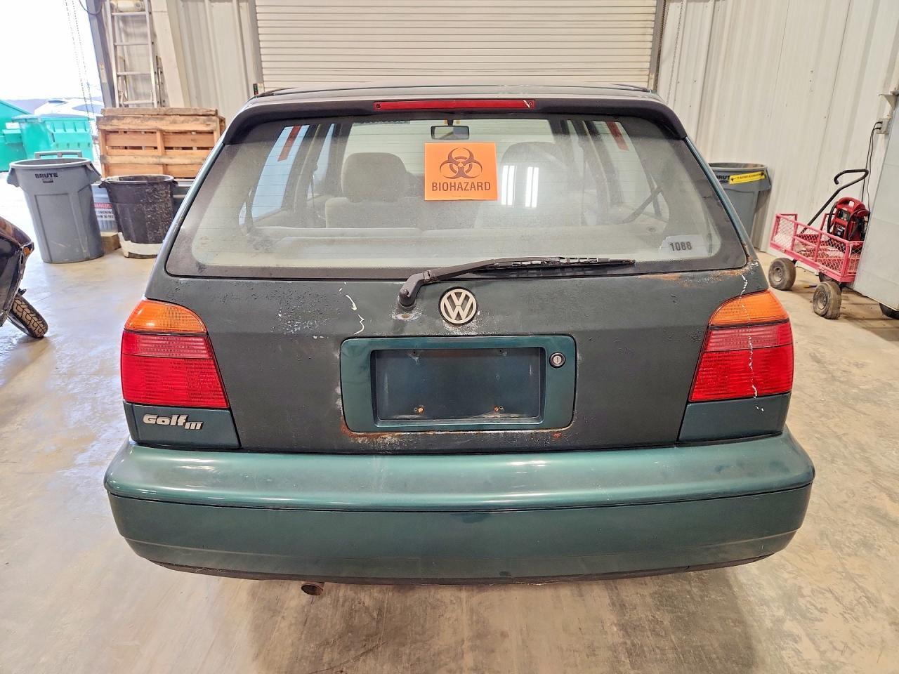 2008 Volkswagen Golf - Image 6