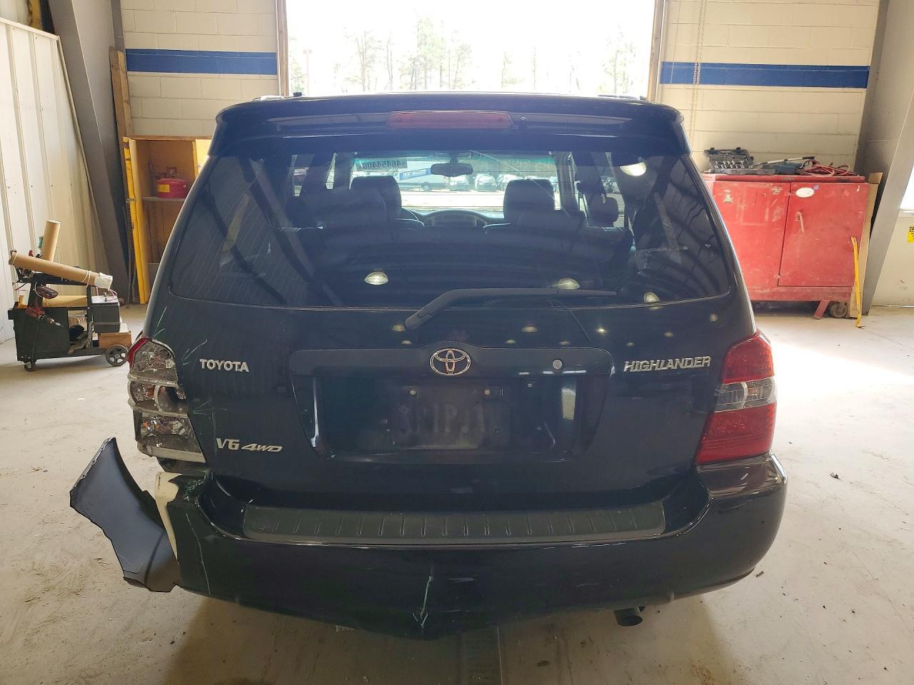 2006 Toyota Highlander Limited - Image 6