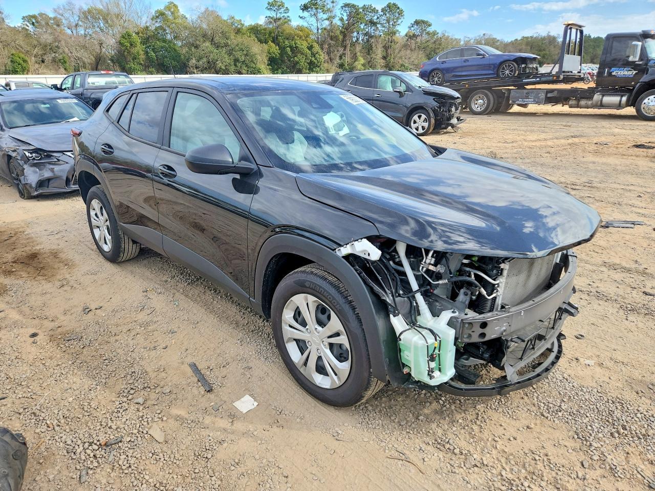 2025 Chevrolet Trax Ls - Фото 4