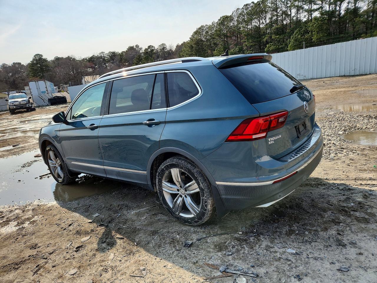 2019 Volkswagen Tiguan Sel Premium - Фото 2