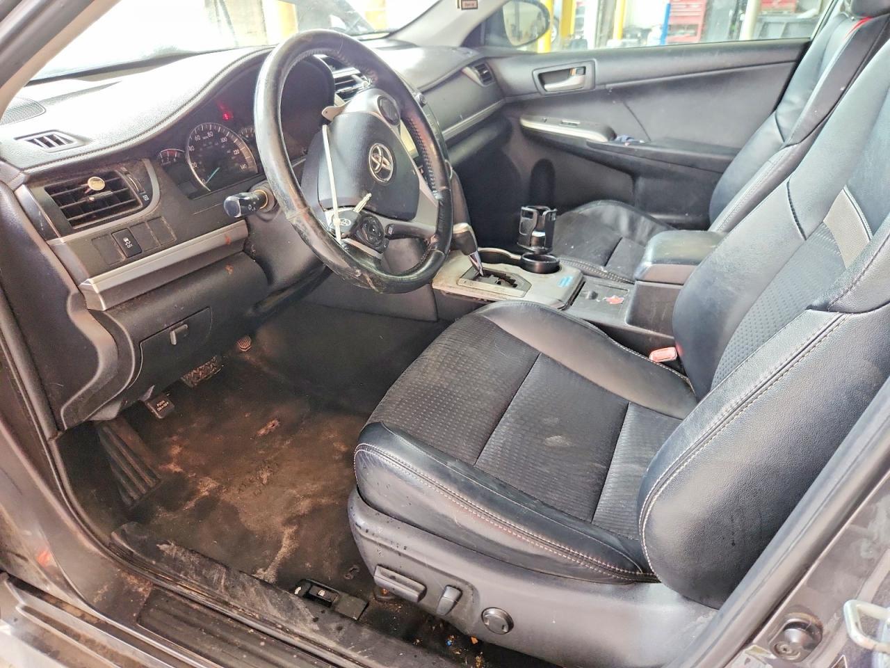 2012 Toyota Camry Se - Фото 7