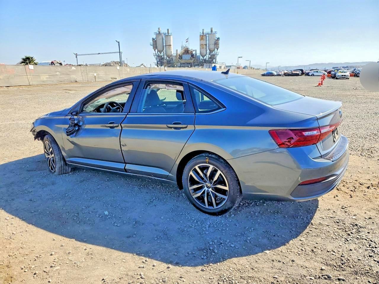 2025 Volkswagen Jetta Se - Image 2