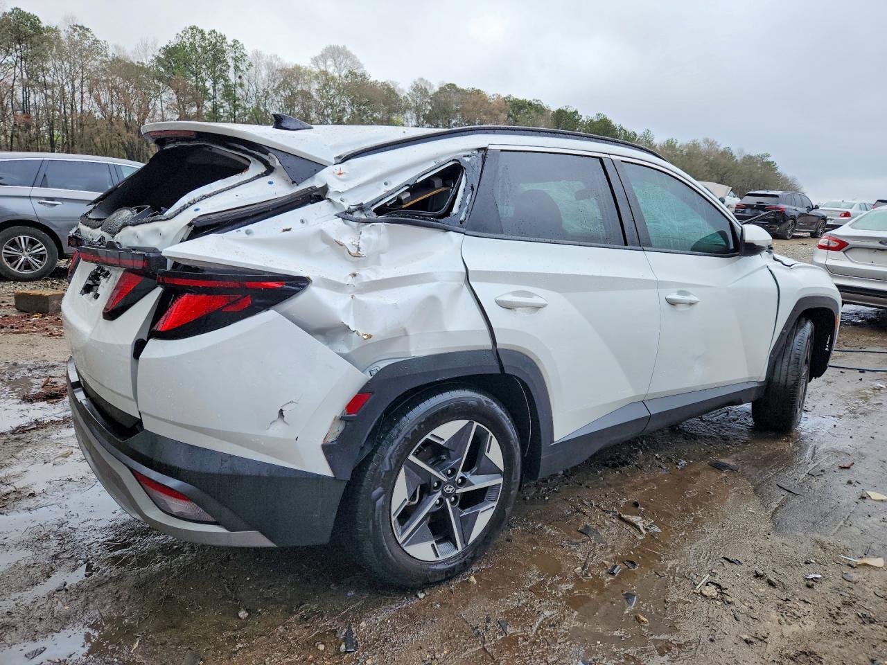 2025 Hyundai Tucson Sel - Image 3
