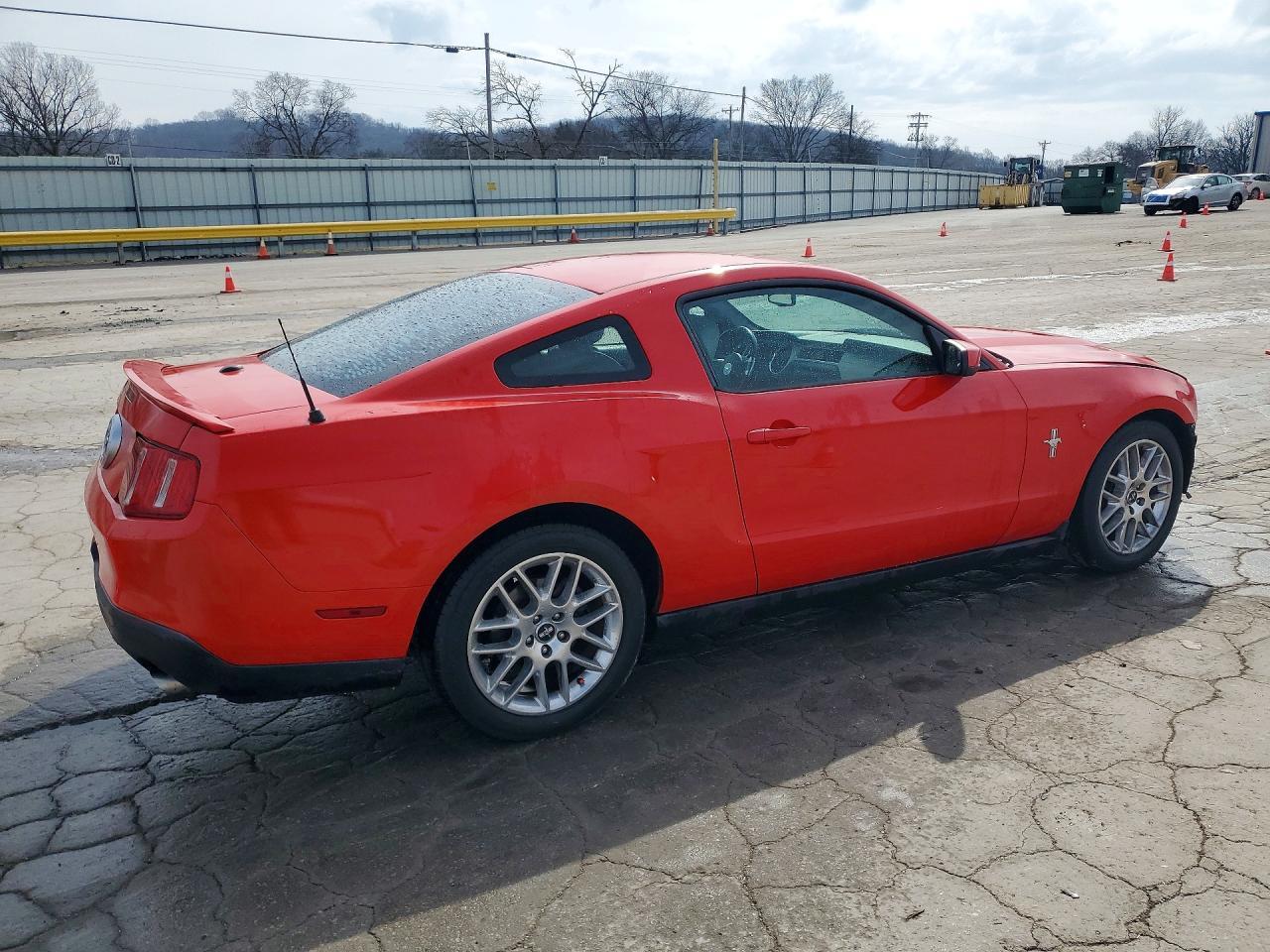 2012 Ford Mustang - Image 3