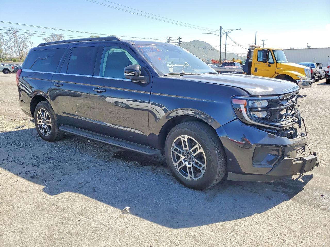 2025 Ford Expedition Max Active - Фото 4