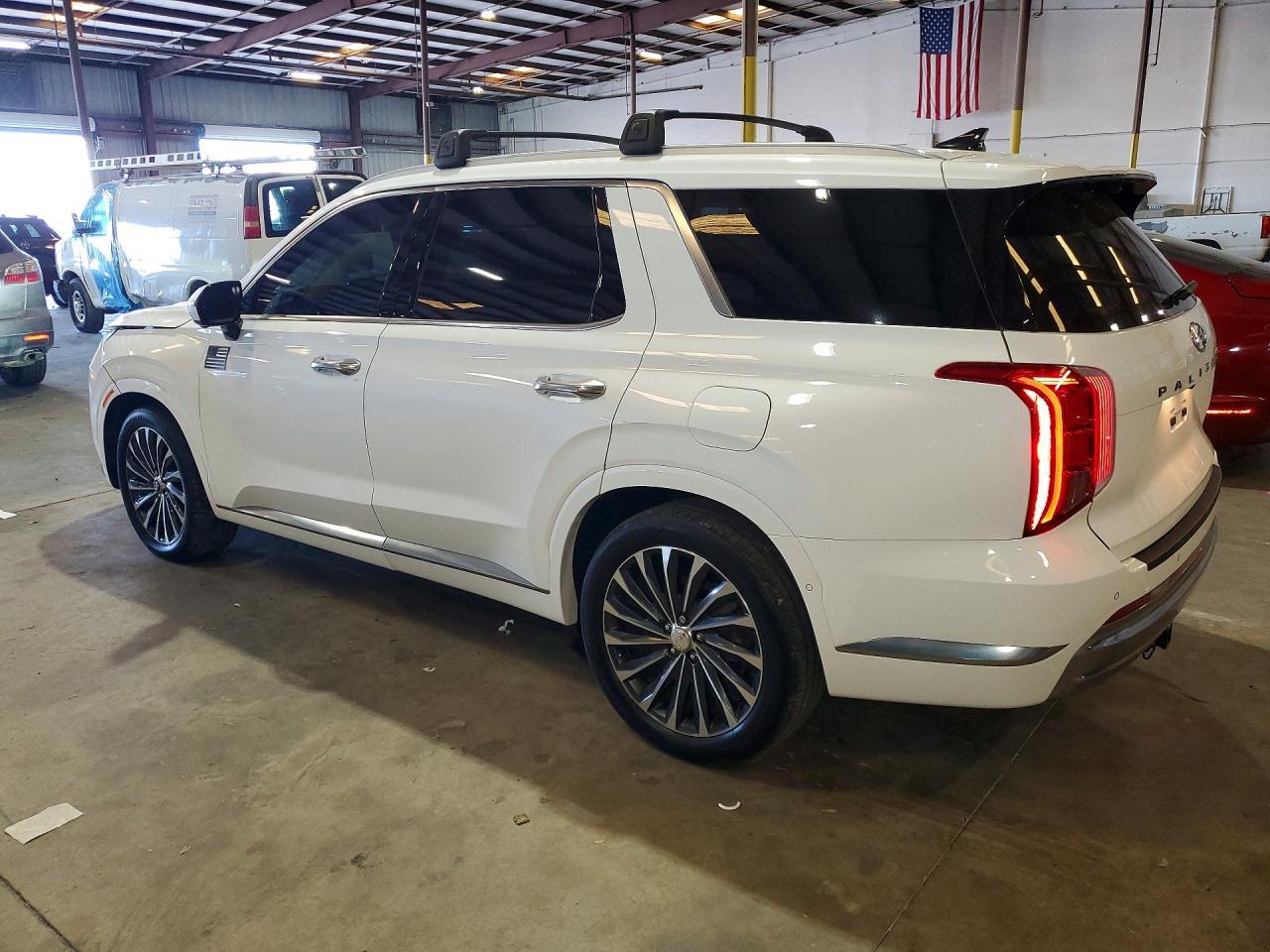 2023 Hyundai Palisade Calligraphy - Фото 2