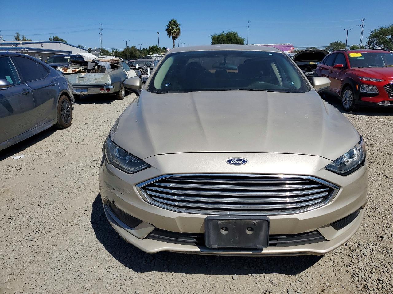 2017 Ford Fusion Se - Фото 5