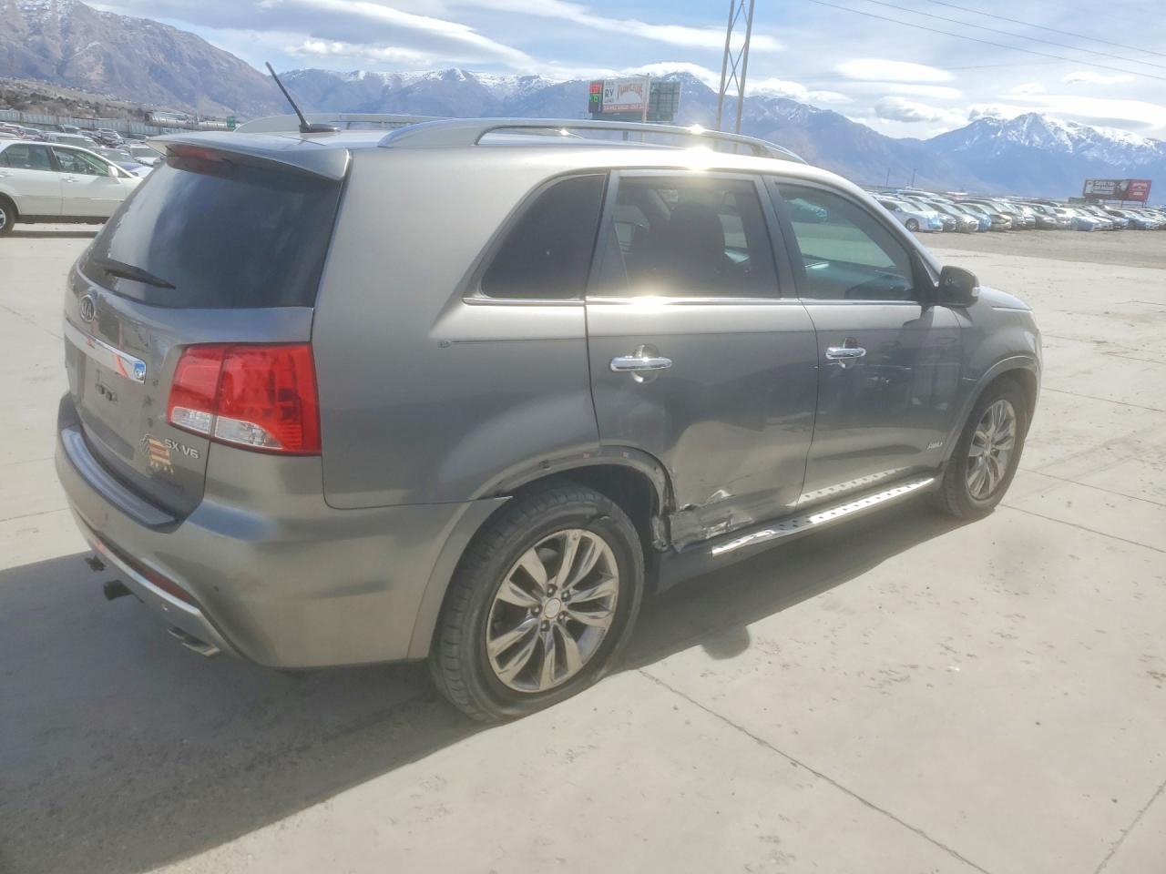 2013 Kia Sorento Sx - Image 3