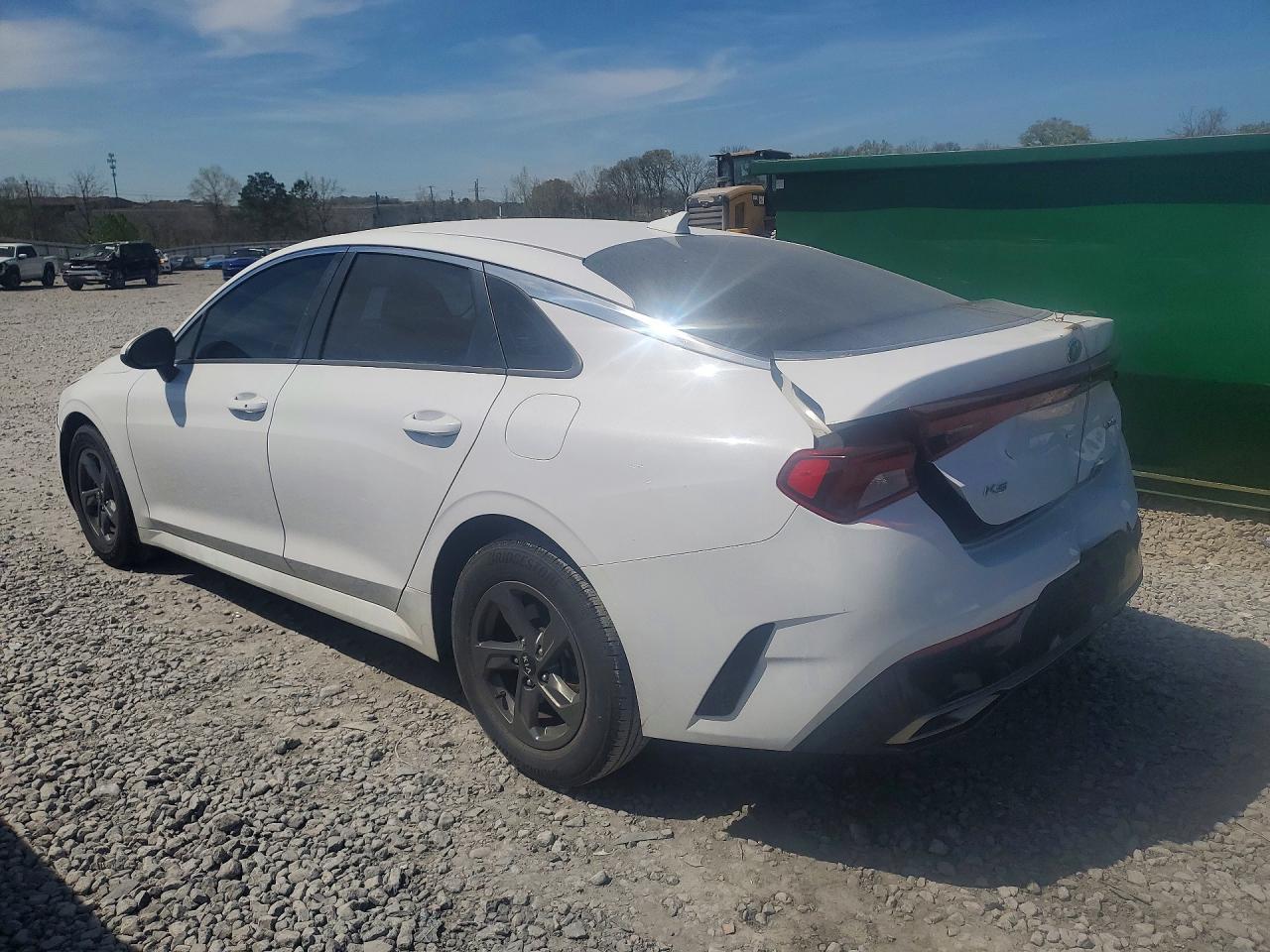 2021 Kia K5 Lxs - Фото 2