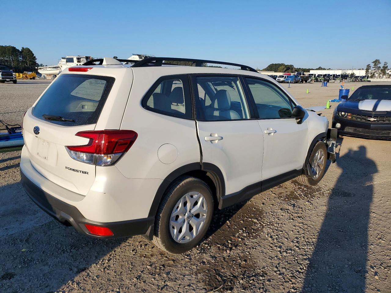 2022 Subaru Forester - Фото 3
