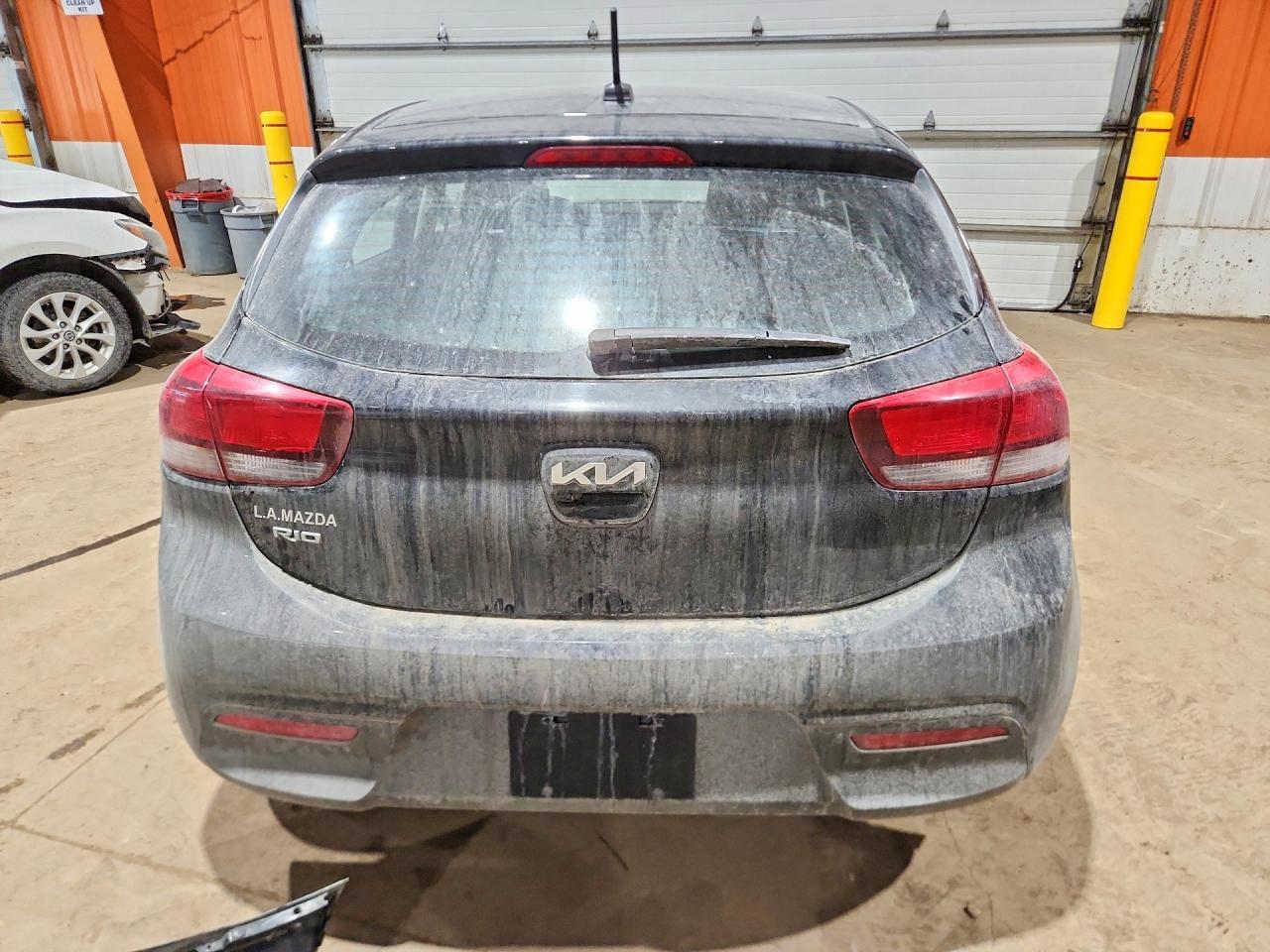 2022 Kia Rio 5-Door S - Image 6