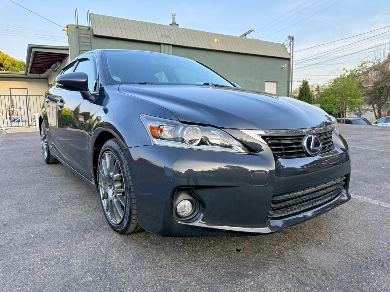 2011 Lexus Ct 200H Premium - Фото 2