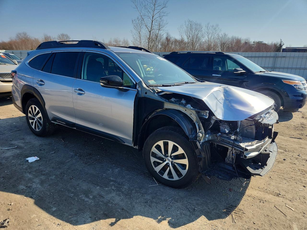 2024 Subaru Outback Premium - Image 4