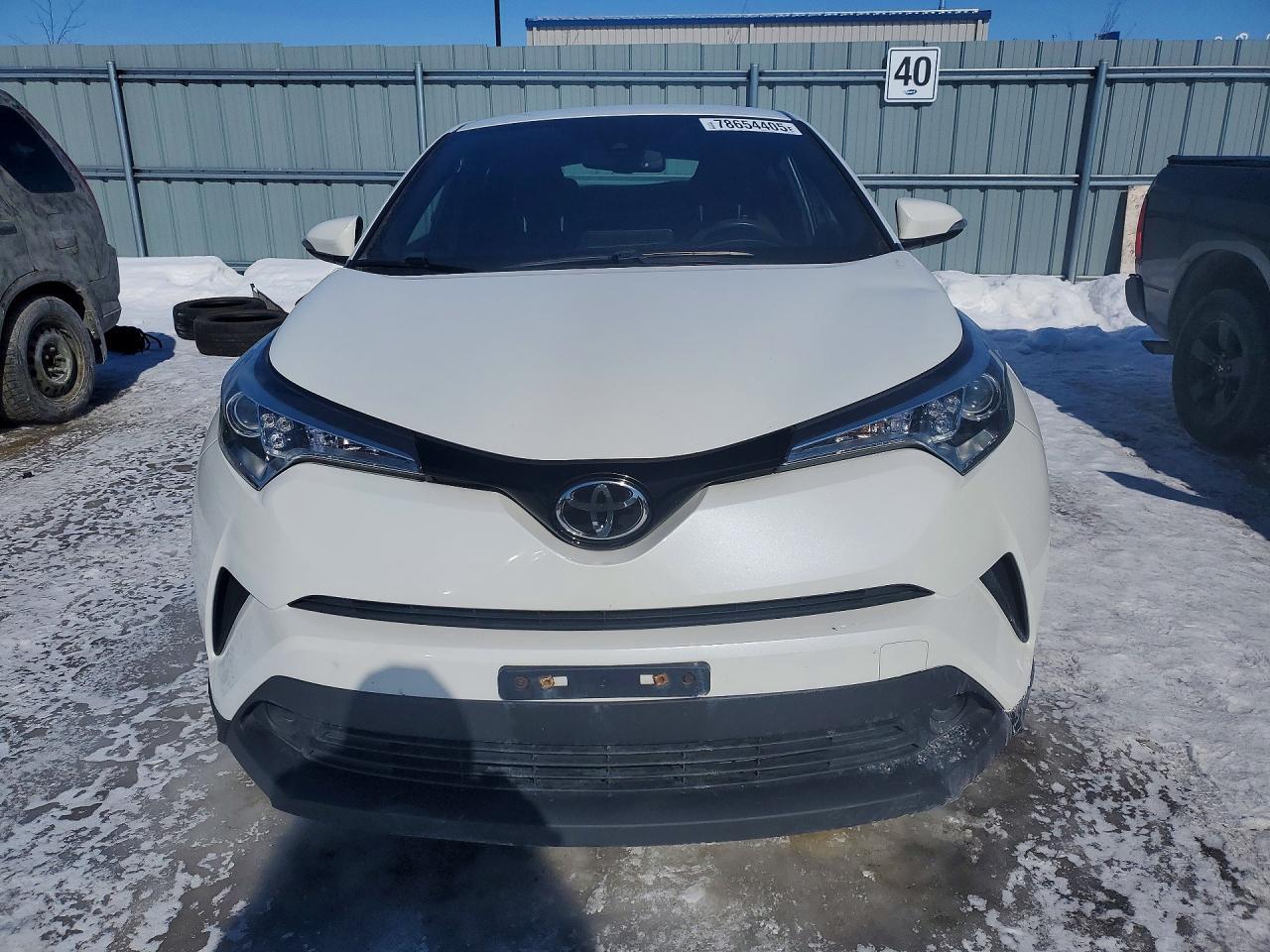 2018 Toyota C-Hr Xle - Image 5