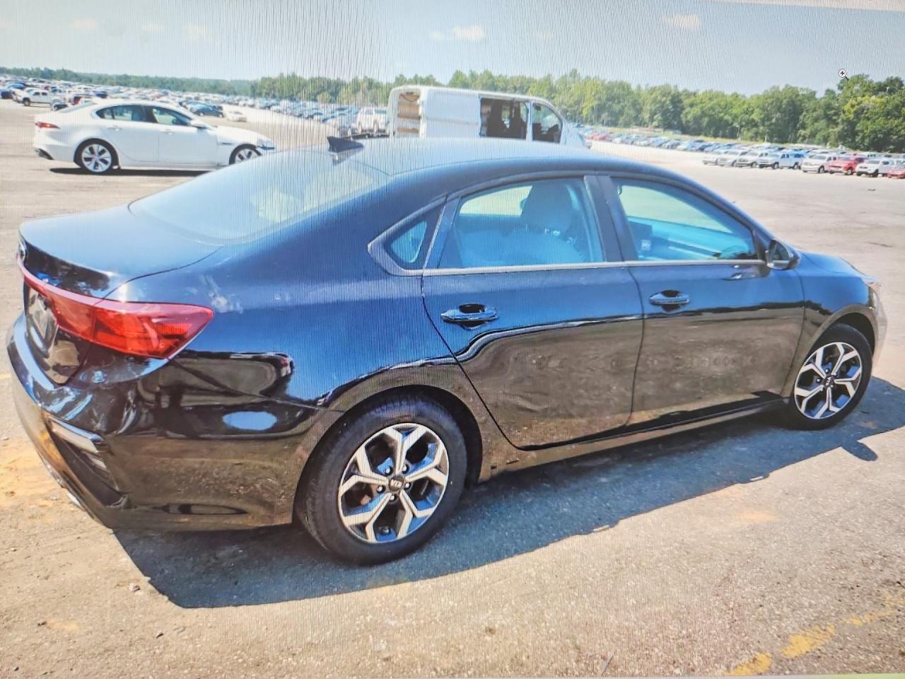 2019 Kia Forte Fe - Фото 3