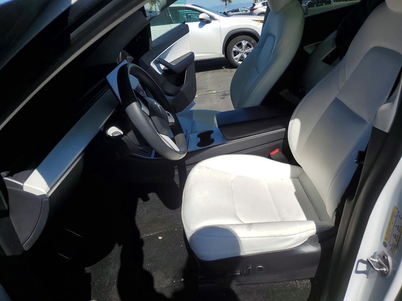 2021 Tesla Model Y - Image 7