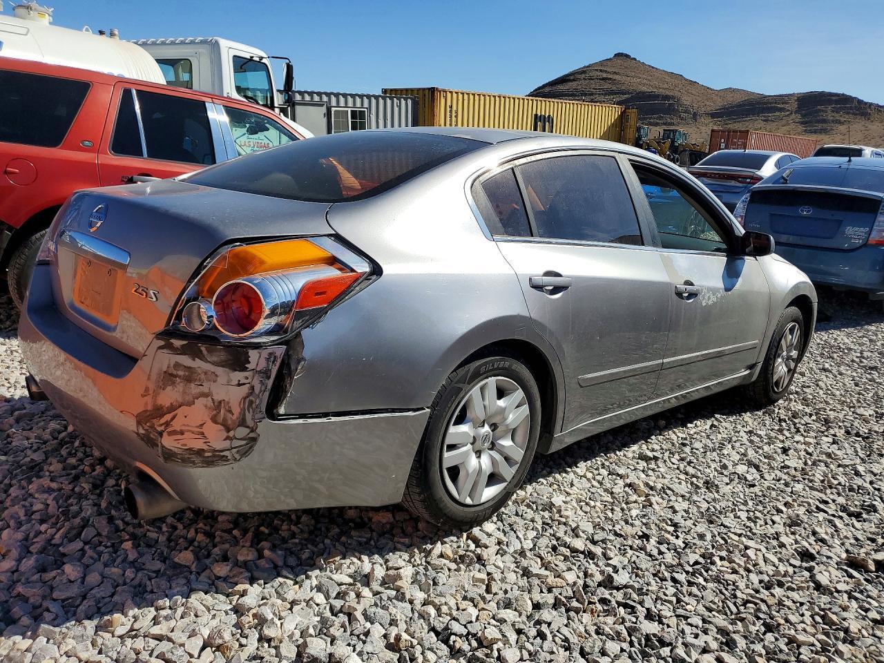 2009 Nissan Altima 2.5 - Фото 3