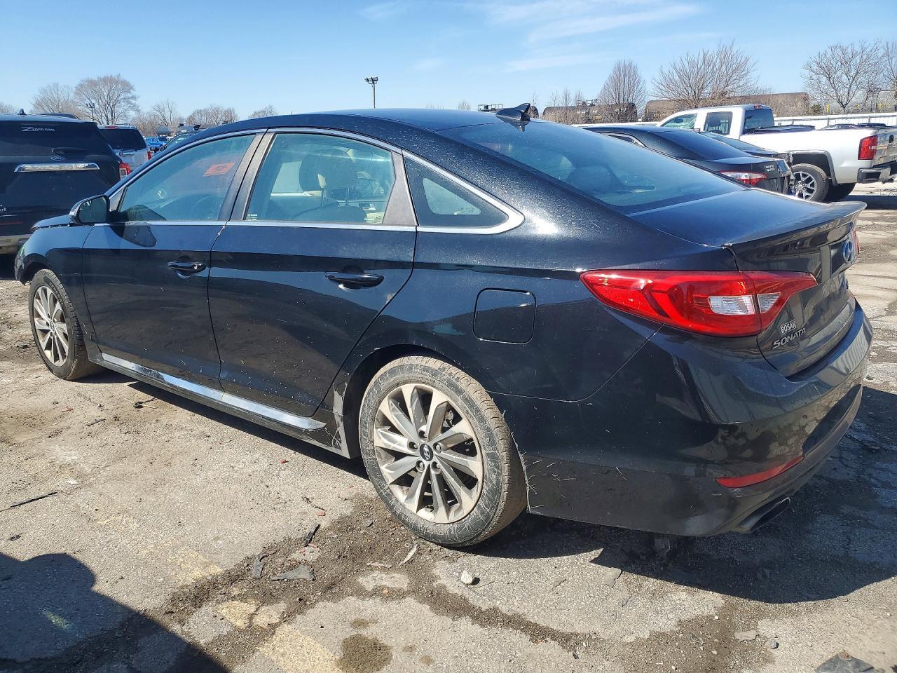 2015 Hyundai Sonata Sport - Фото 2
