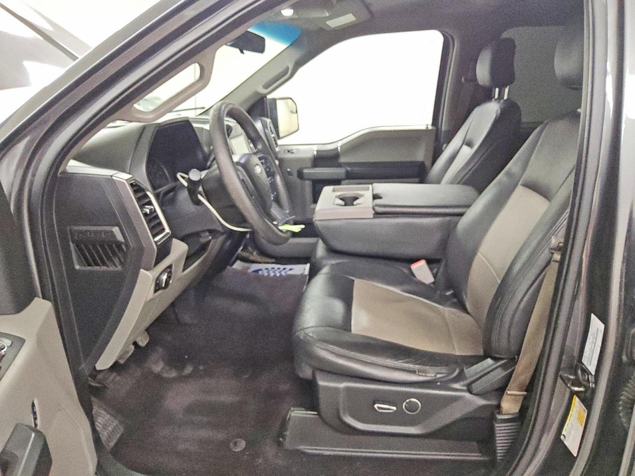 2016 Ford F150 Supercrew - Фото 7