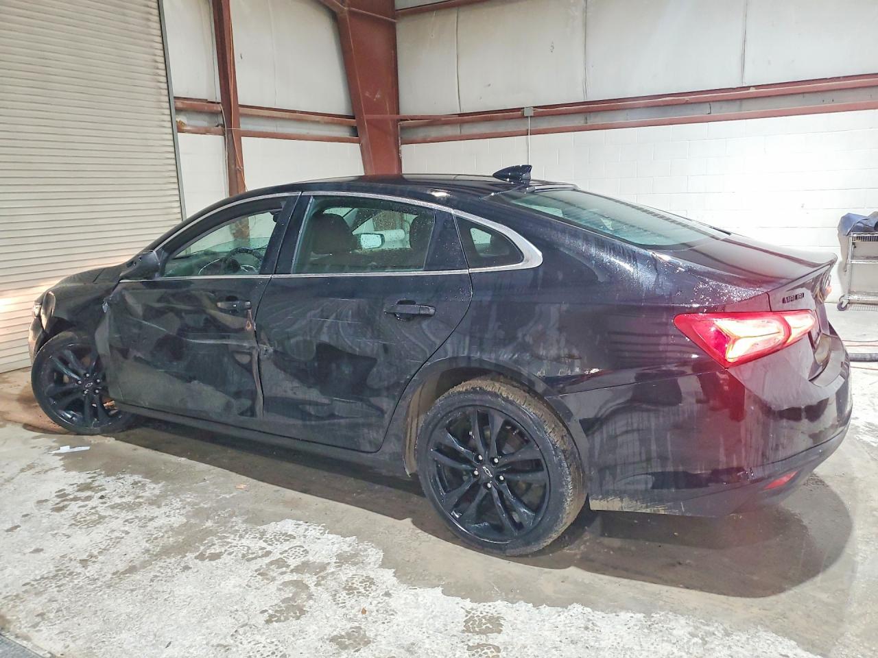 2021 Chevrolet Malibu Lt - Фото 2