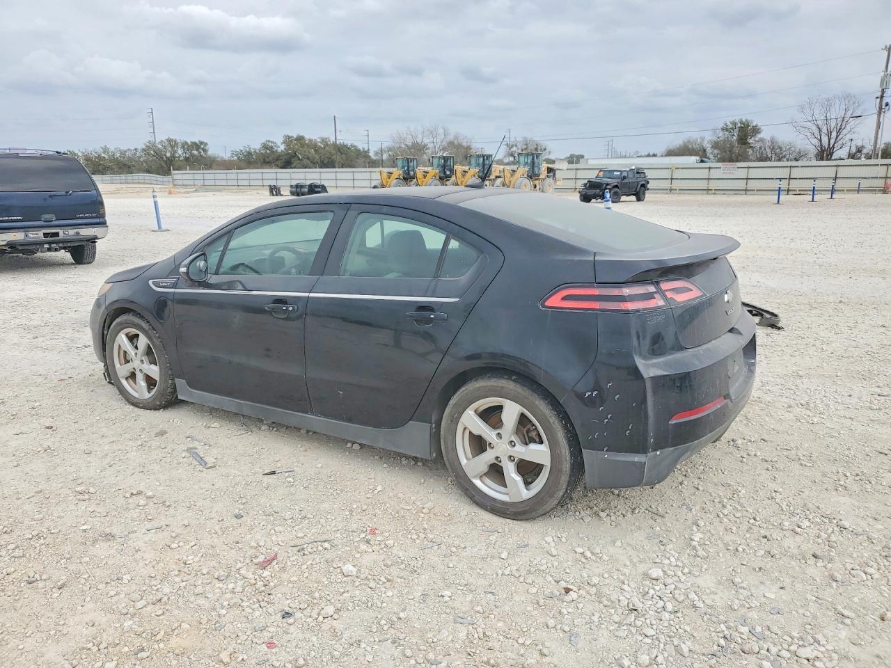 2013 Chevrolet Volt - Фото 2