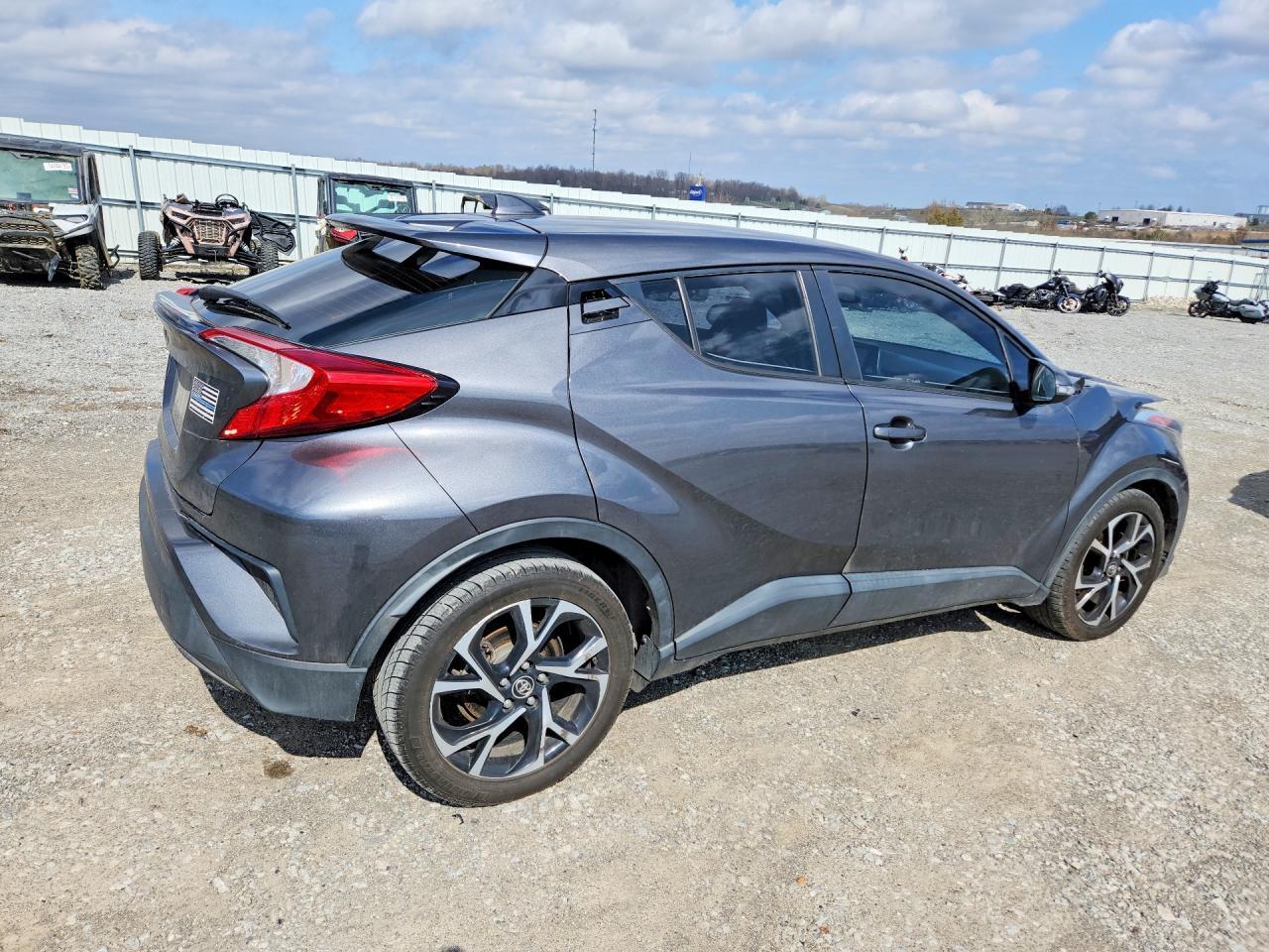 2018 Toyota C-Hr Xle - Фото 3