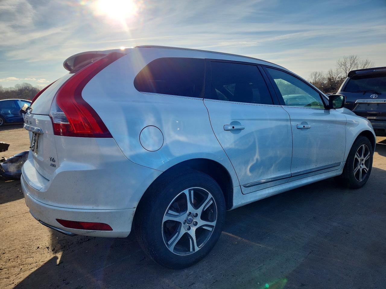 2015 Volvo Xc60 T6 Platinum - Фото 3