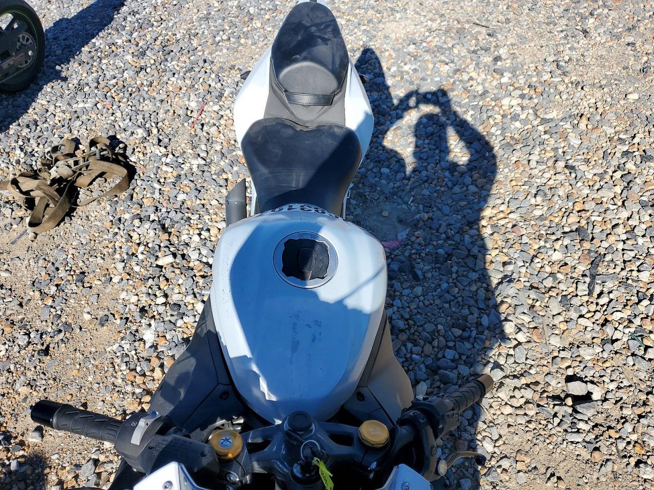 2025 Kawasaki Zx400 S - Image 5