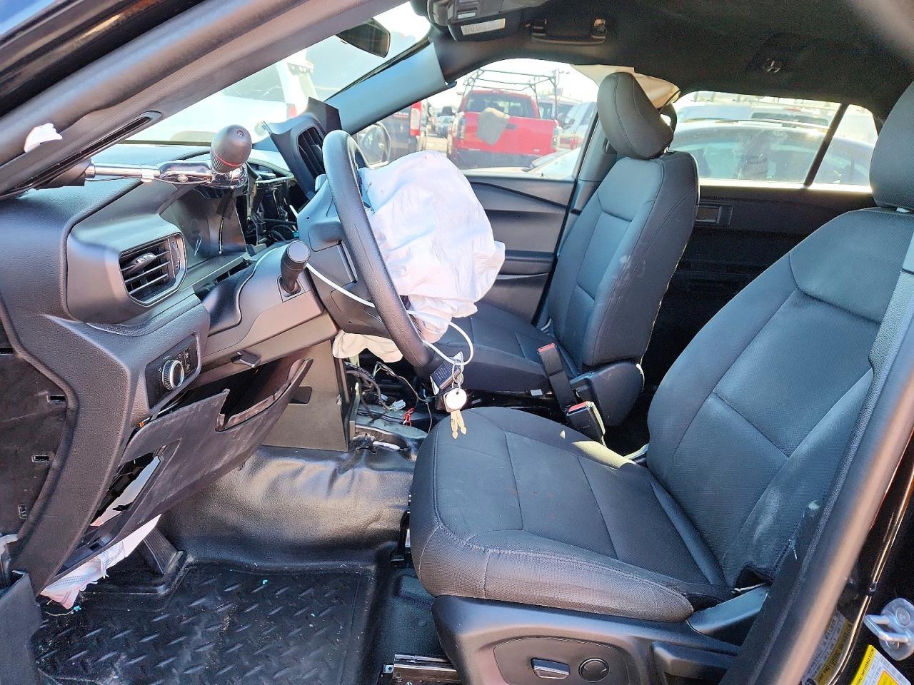 2023 Ford Explorer Police Interceptor - Image 7