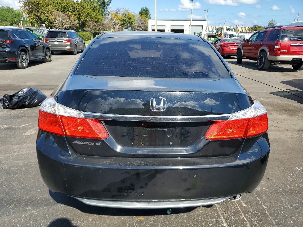 2015 Honda Accord Ex - Image 6