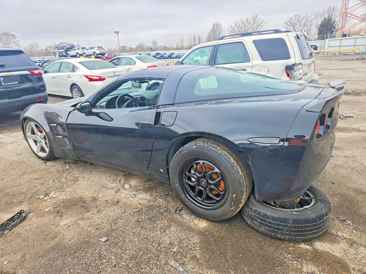2007 Chevrolet Corvette - Фото 2