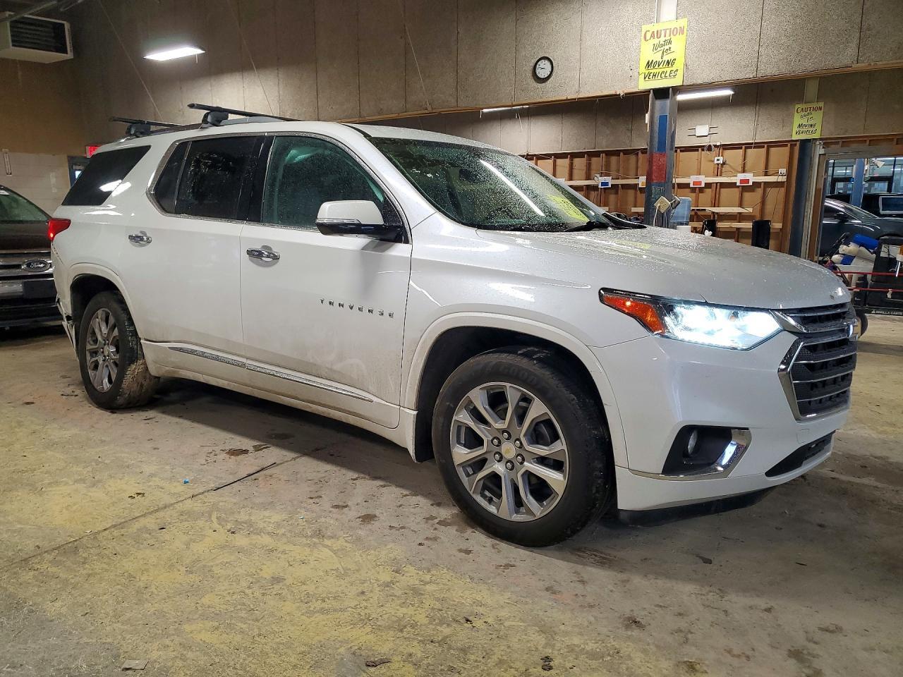 2018 Chevrolet Traverse Premier - Фото 4