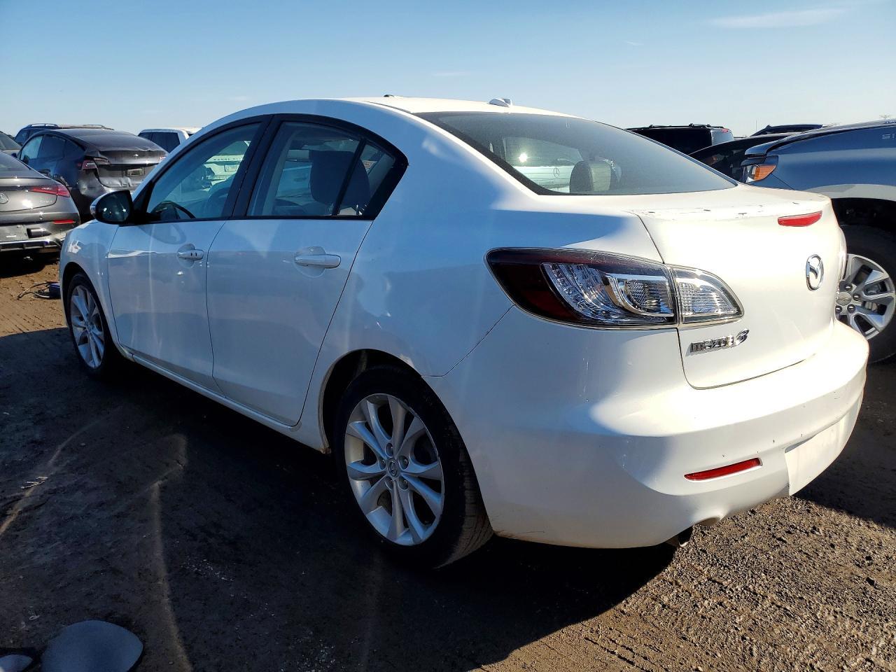 2010 Mazda 3 S - Фото 2