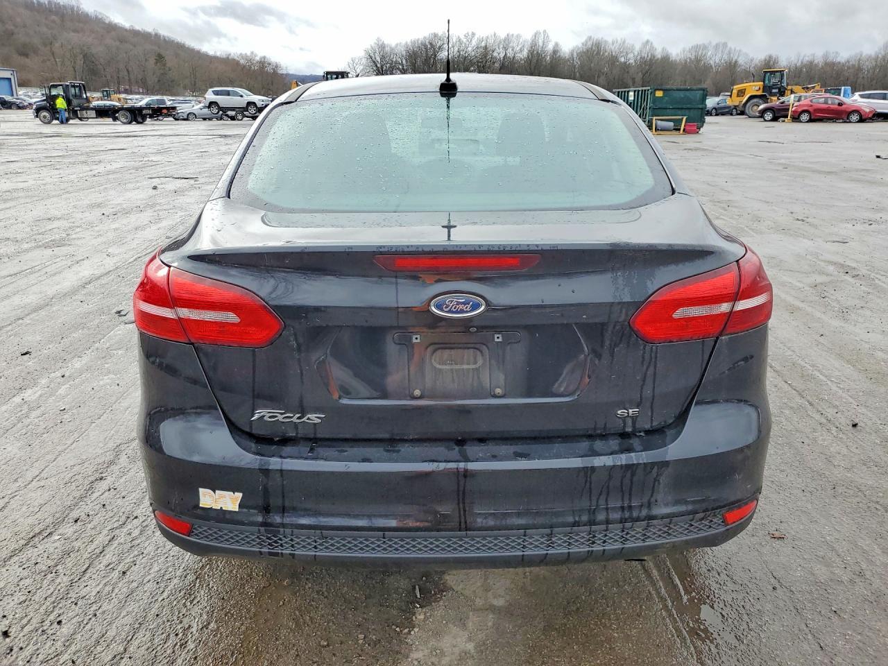 2016 Ford Focus Se - Фото 6