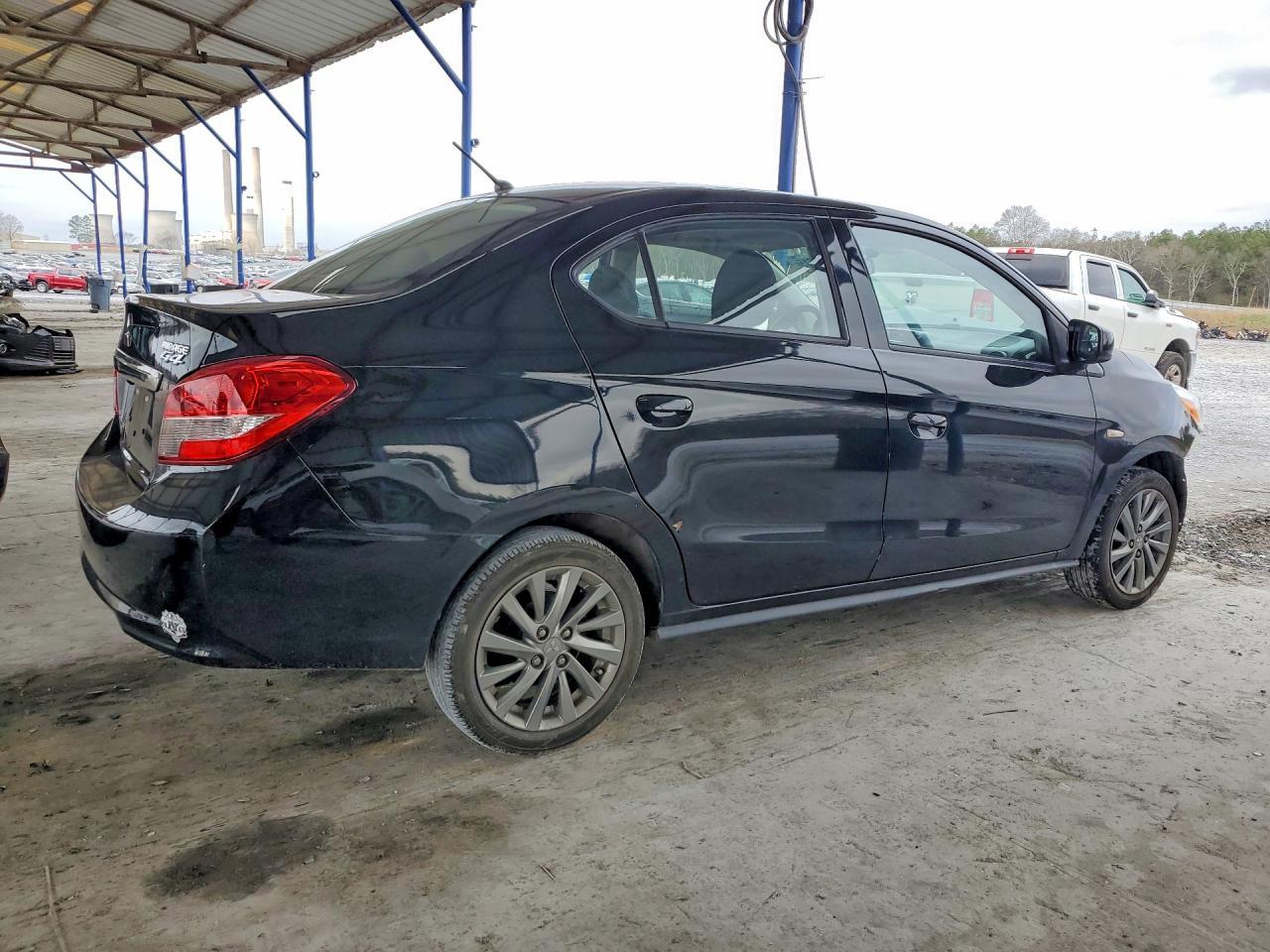 2019 Mitsubishi Mirage 4D Es/Le - Image 3