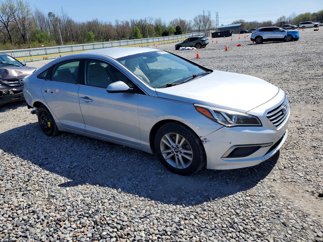 2016 Hyundai Sonata Se - Фото 4