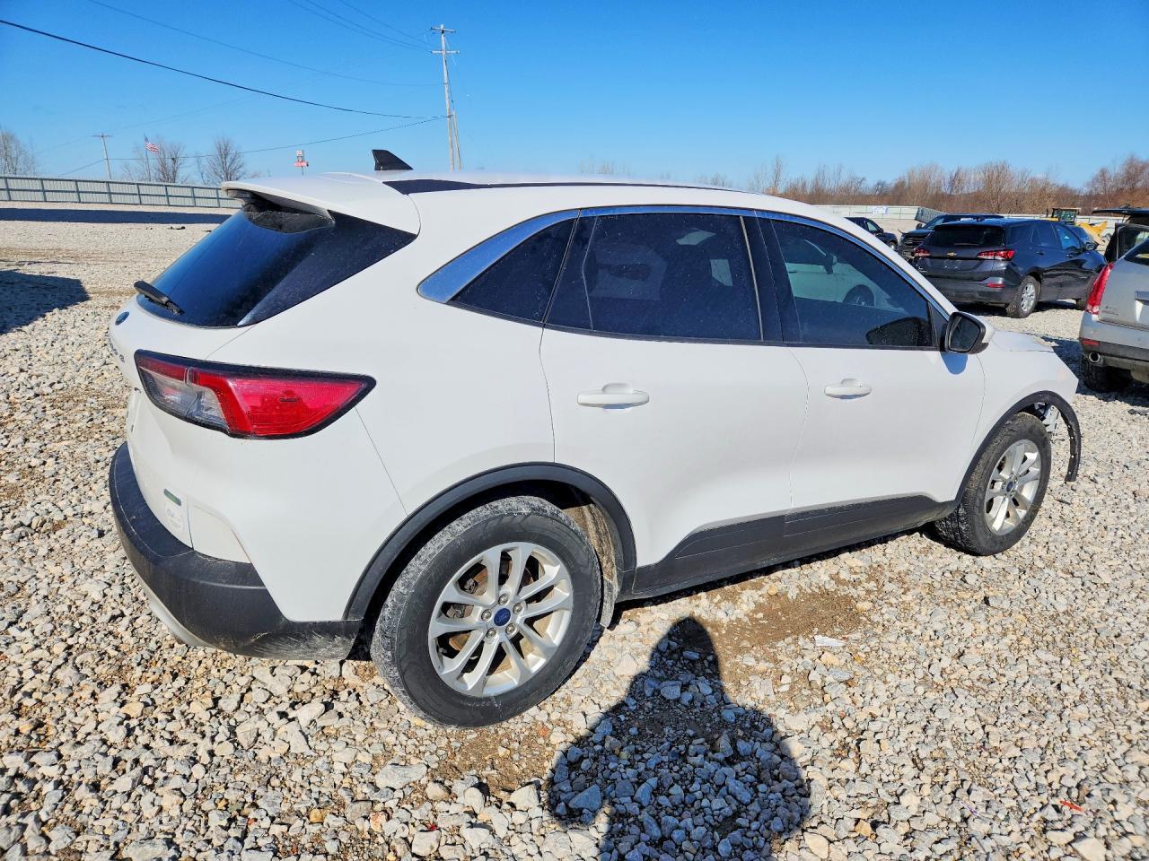 2020 Ford Escape Se - Фото 3
