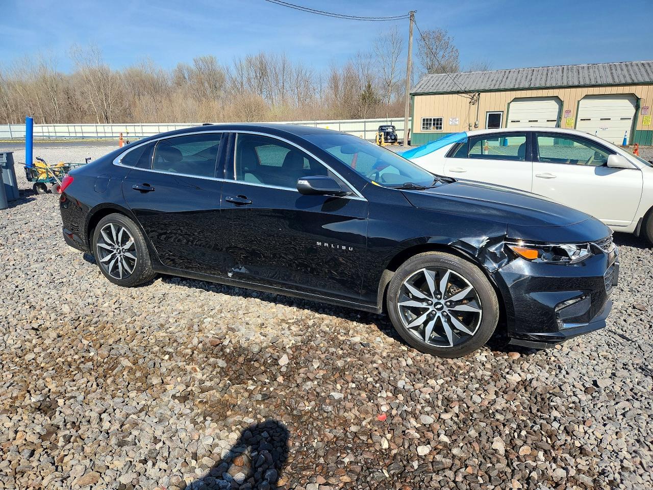 2017 Chevrolet Malibu Lt - Image 4