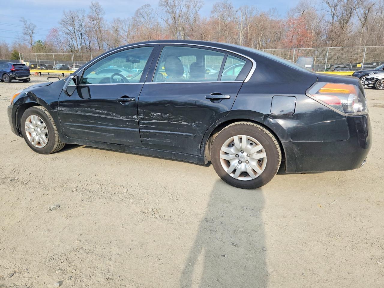 2012 Nissan Altima 2.5 - Фото 2