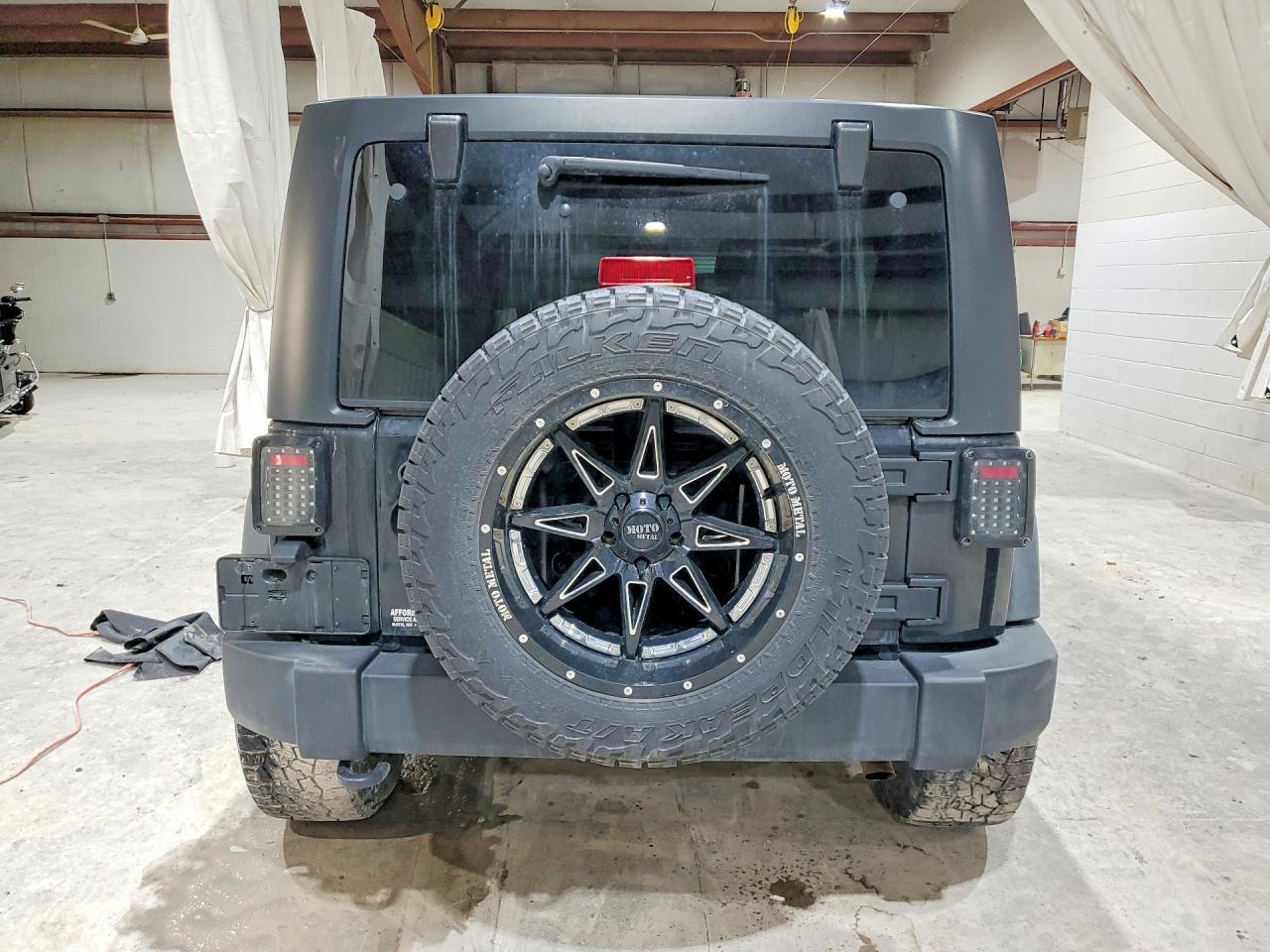 2018 Jeep Wrangler Unlimited Rubicon - Фото 6