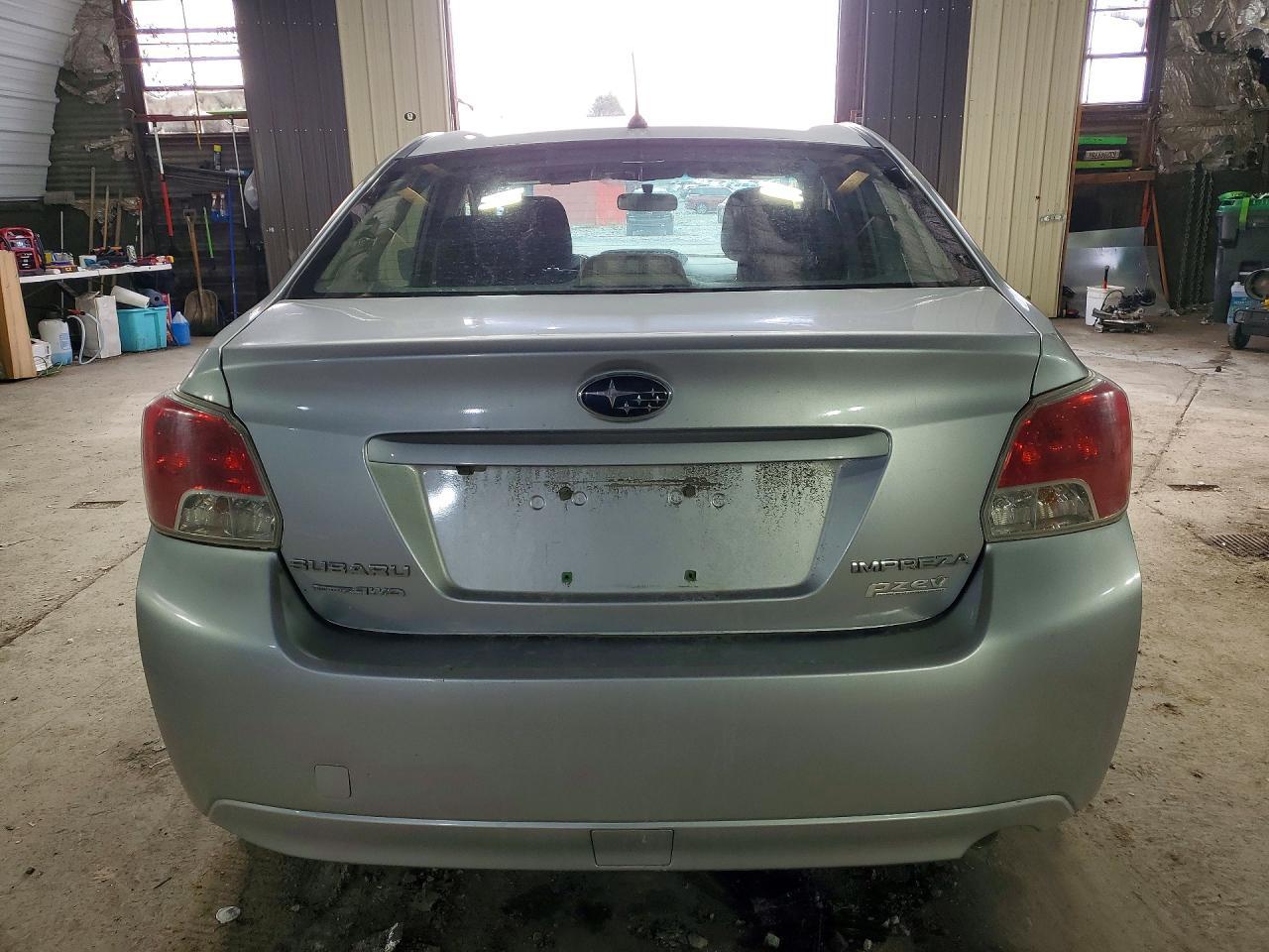 2016 Subaru Impreza Premium Plus - Фото 6