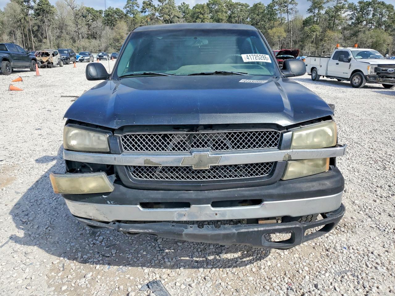 2004 Chevrolet Silverado C1500 - Image 5