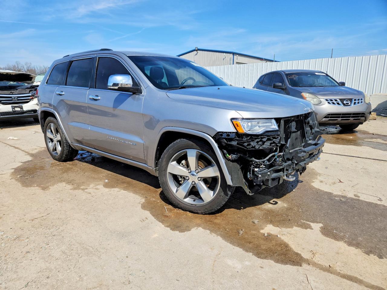 2014 Jeep Grand Cherokee - Image 4
