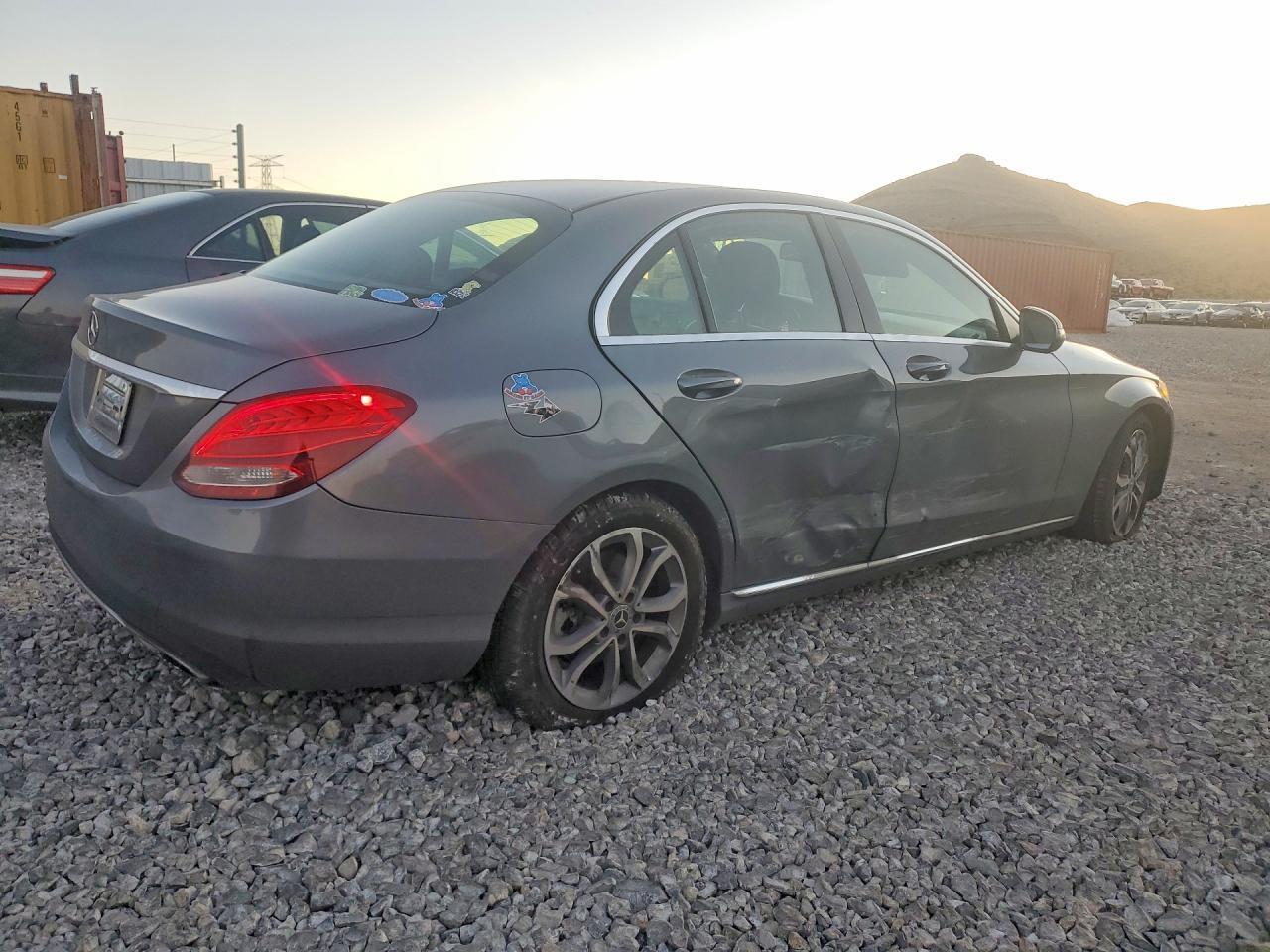2018 Mercedes-Benz C 300 - Image 3