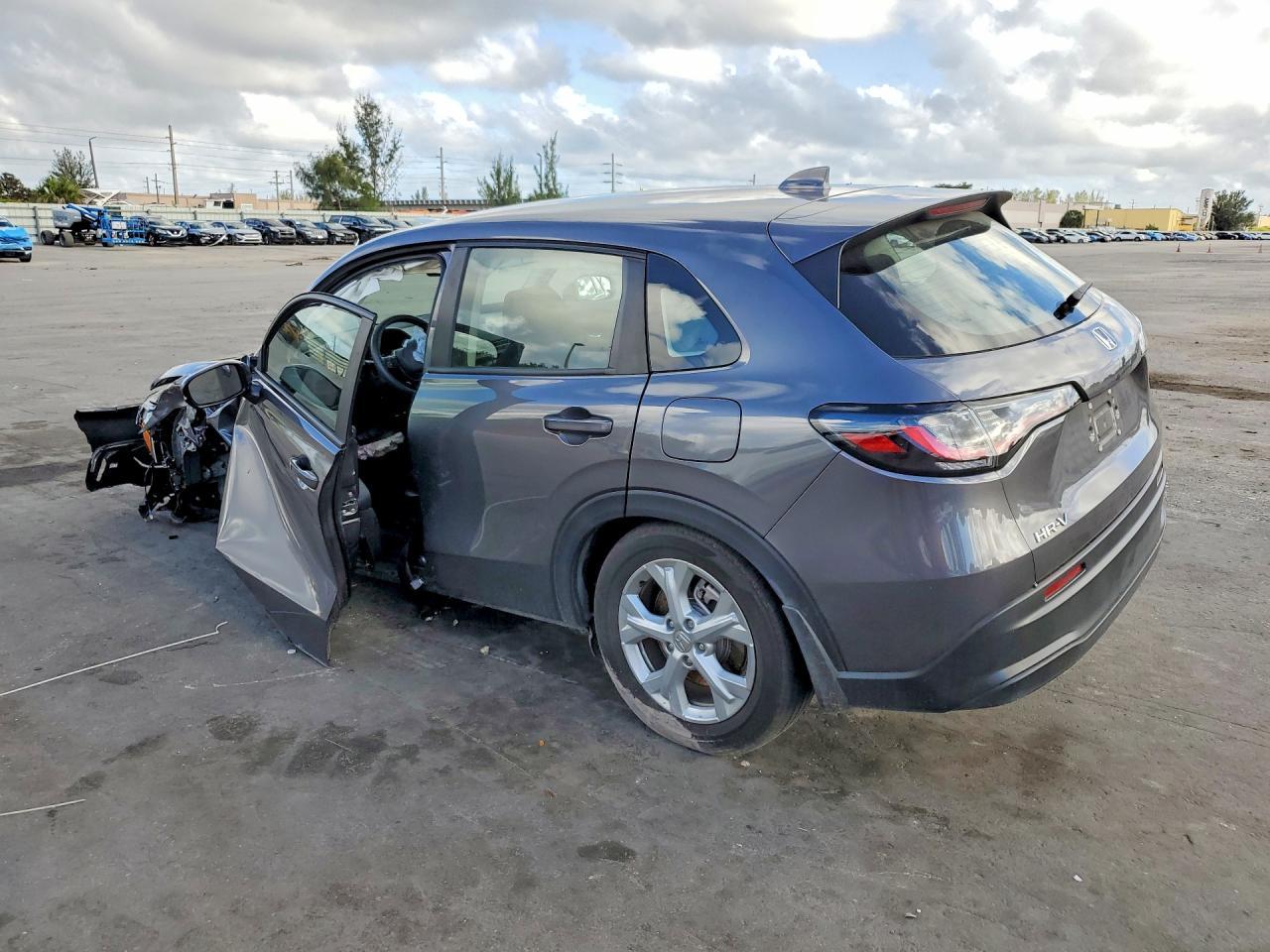 2025 Honda Hr-V Lx - Image 2