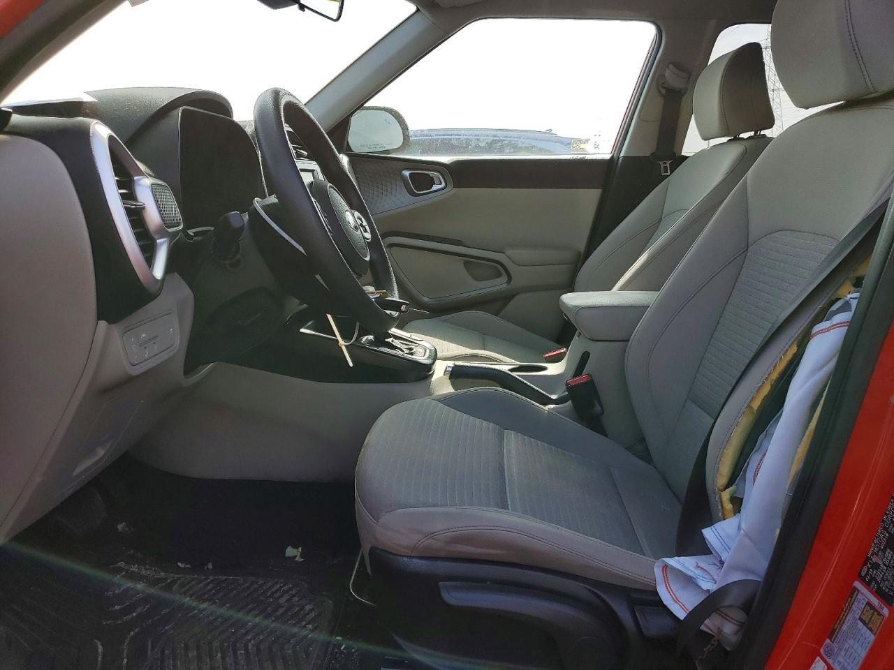 2020 Kia Soul S - Image 7