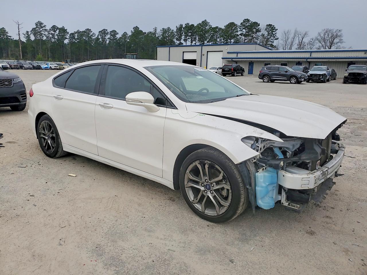 2020 Ford Fusion Titanium - Фото 4