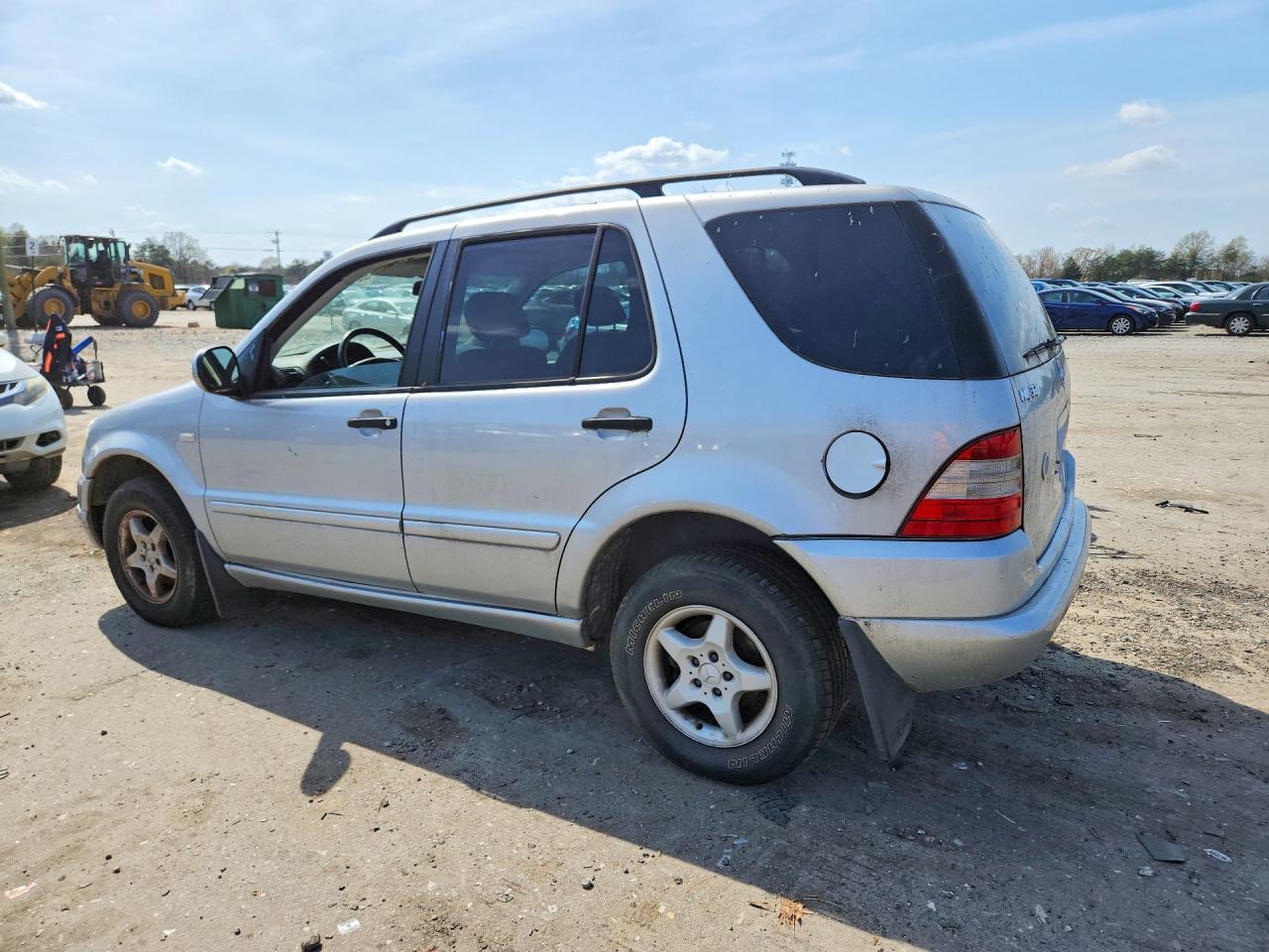 2000 Mercedes-Benz Ml 320 - Image 2